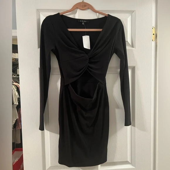 Fore Ribbed Knit Mini Dress Women's S Black Cut Out V-Neck Long Sleeves NWT - Picture 4 of 5
